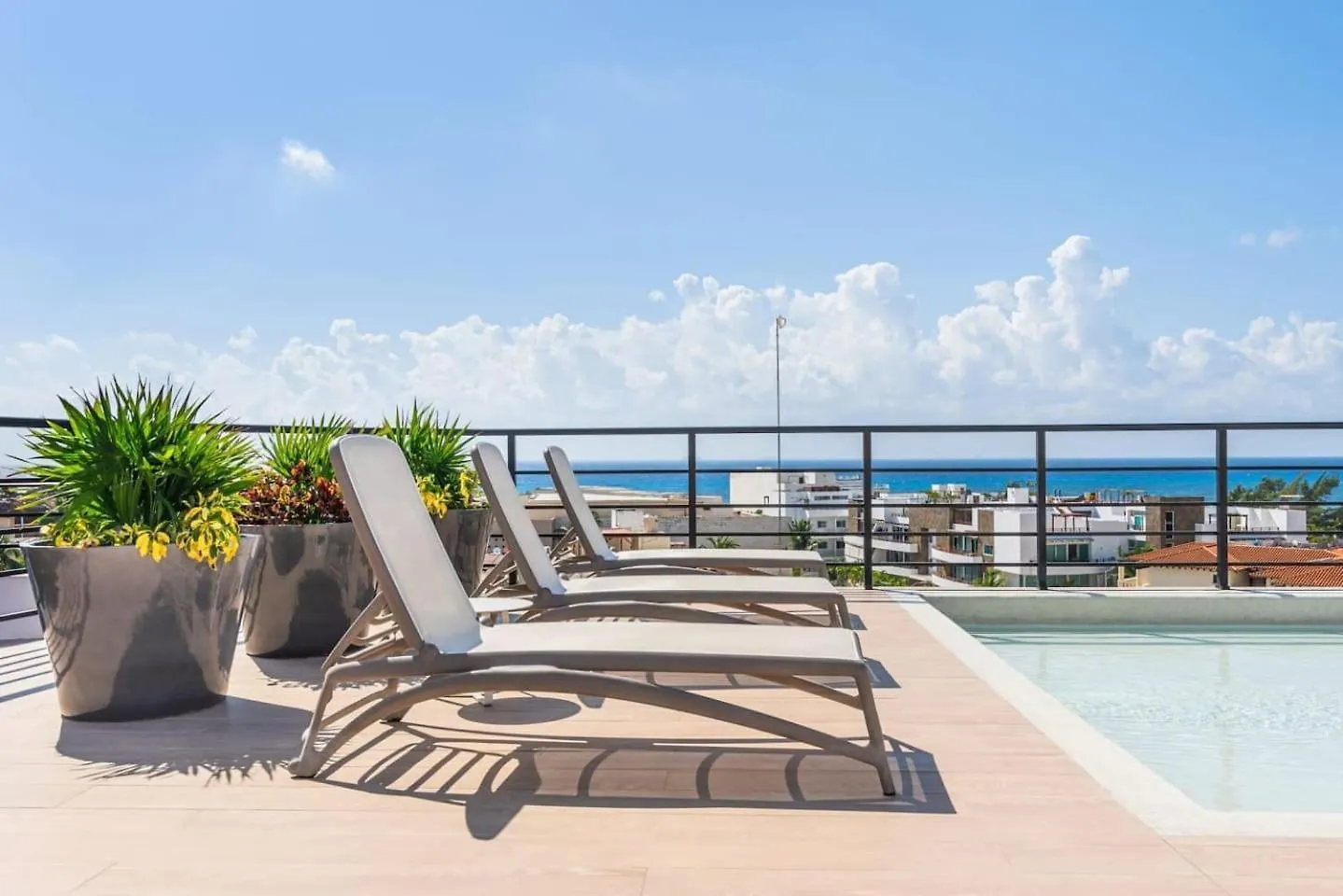 Private Room, Ocean View, 200M From Beach, Fridge Playa del Carmen